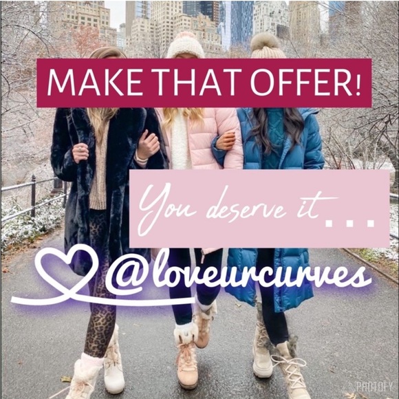 ❤️HERE WITH MY BFF @kokocollective❤️ - Picture 3 of 8